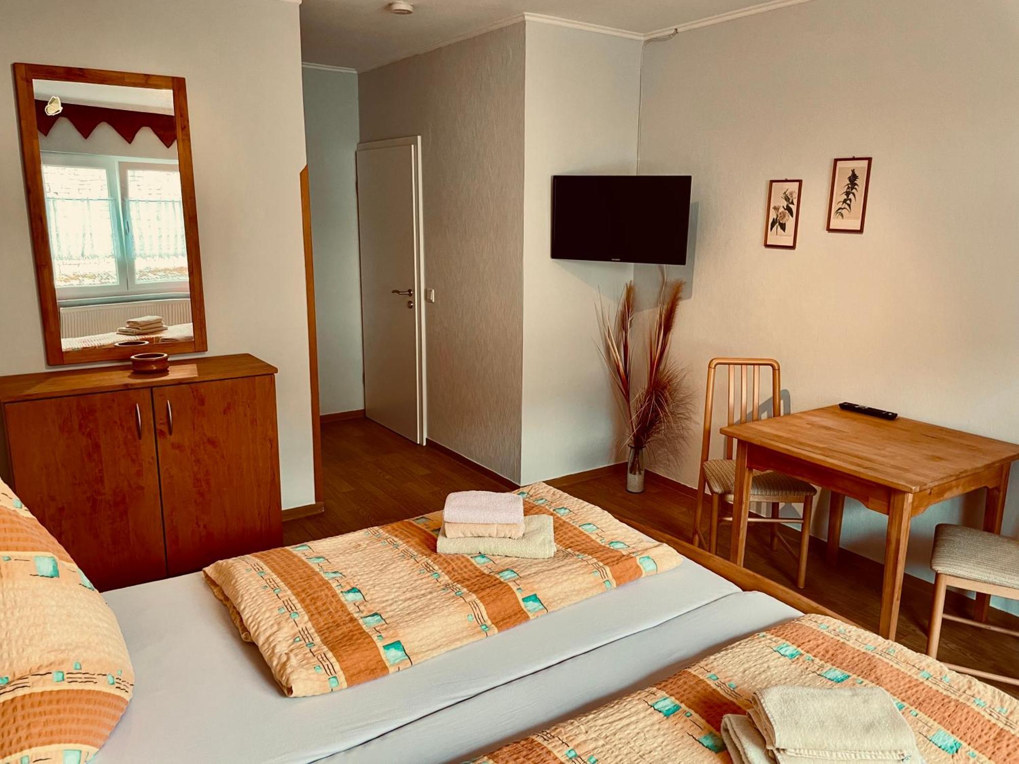 Gaestezimmer Bruno Bremm Ngoại thất bức ảnh